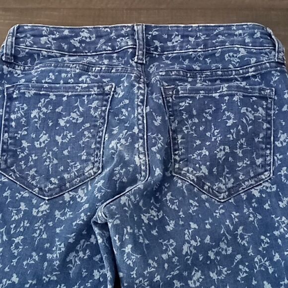 Old Navy denim flower print size 6 - Picture 5 of 7